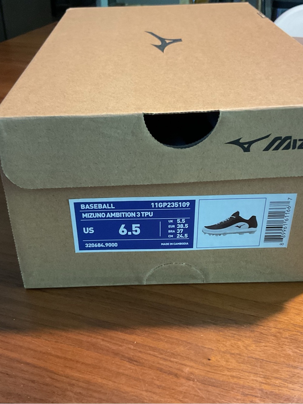 New in box Mizuno Ambition 3 TPU Baseball Cleats - Black/White
